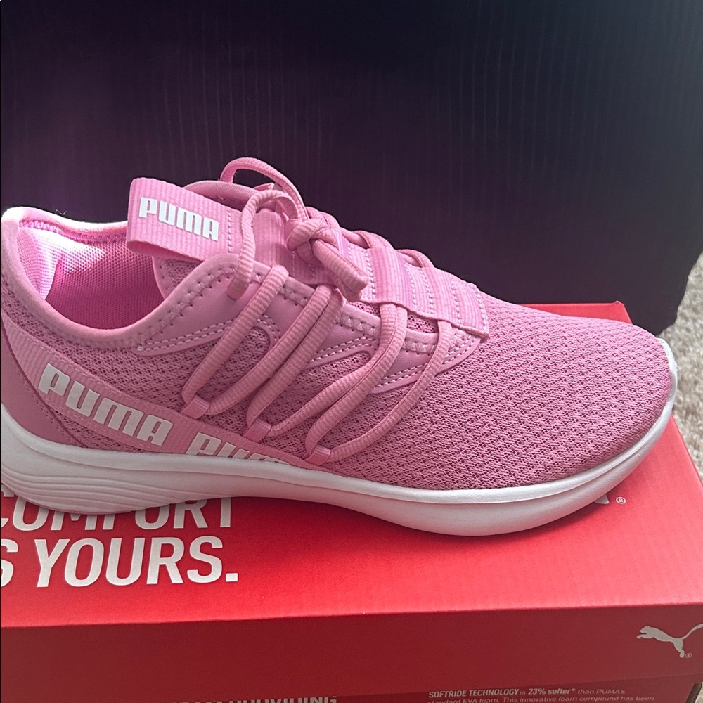 Puma SoftRide Women's Sneakers - Pink and White